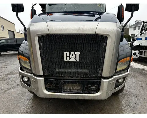 Bumper Assembly, Front CAT CT660 Dutchers Inc   Heavy Truck Div  Ny