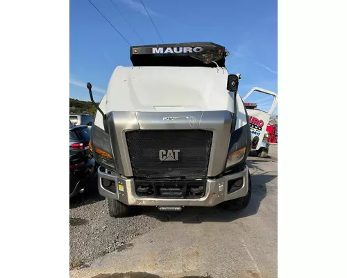 Grille CAT CT660 Dutchers Inc   Heavy Truck Div  Ny