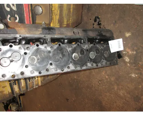 Cylinder Head CATERPILLAR  Morrison's Truck Salvage Ltd.