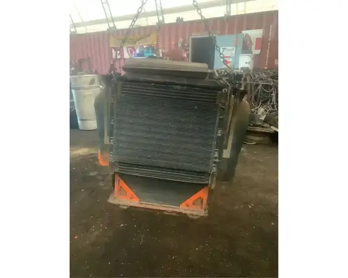 Radiator Caterpillar  Dixie Truck Centre