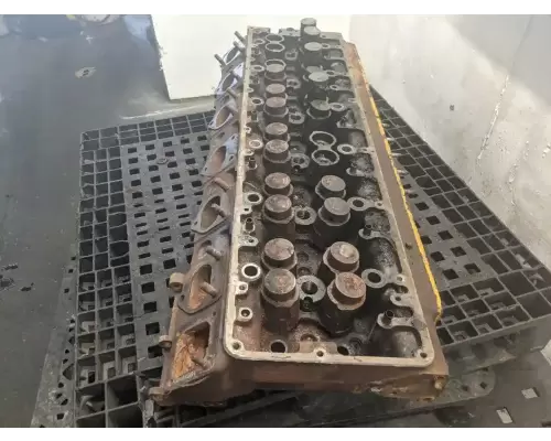 Caterpillar 1693 Cylinder Head