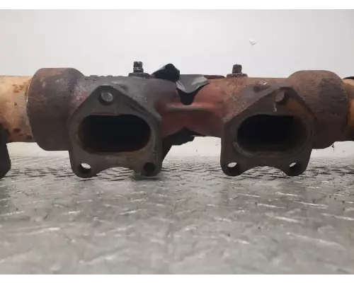 Caterpillar 1693 Exhaust Manifold