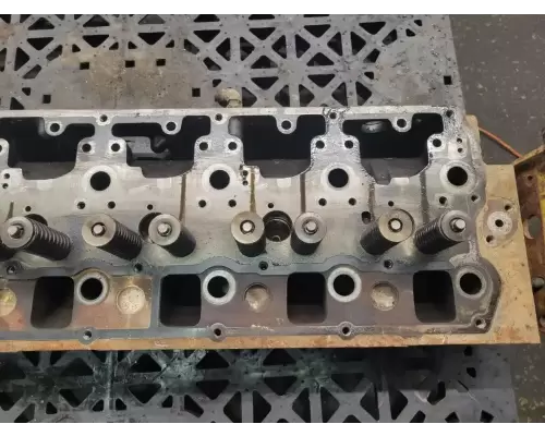 Caterpillar 3116 Cylinder Head