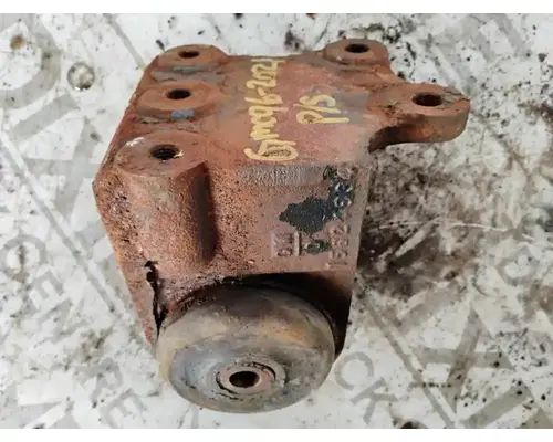 Caterpillar 3116 Engine Mounts