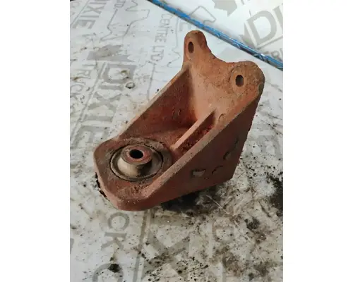 Caterpillar 3116 Engine Mounts