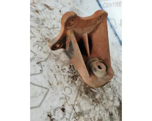 Caterpillar 3116 Engine Mounts