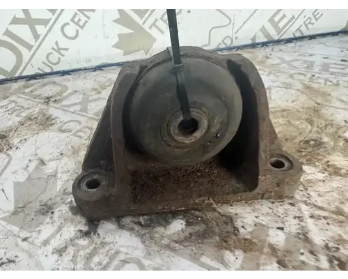 Caterpillar 3116 Engine Mounts