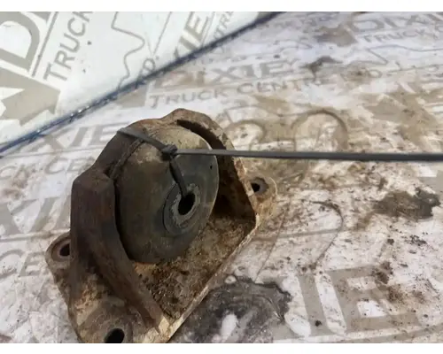 Caterpillar 3116 Engine Mounts