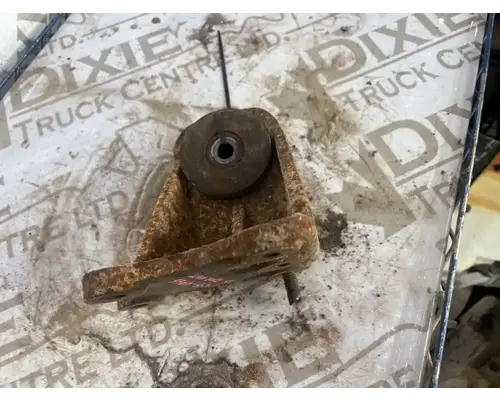 Caterpillar 3116 Engine Mounts