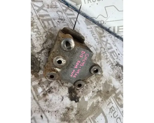 Caterpillar 3116 Engine Mounts