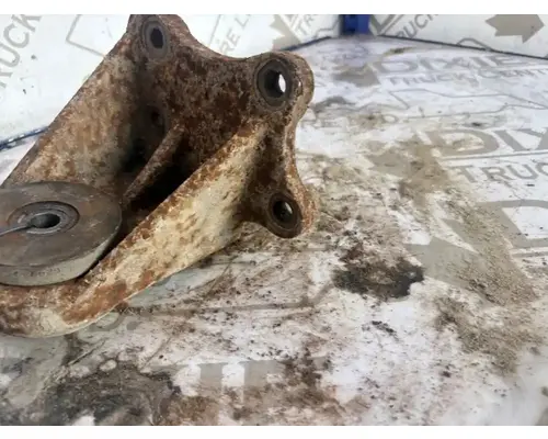 Caterpillar 3116 Engine Mounts