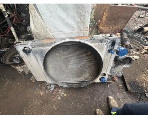 Caterpillar 3116 Radiator