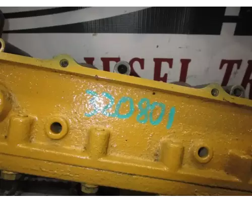 Caterpillar 3116 Valve Cover