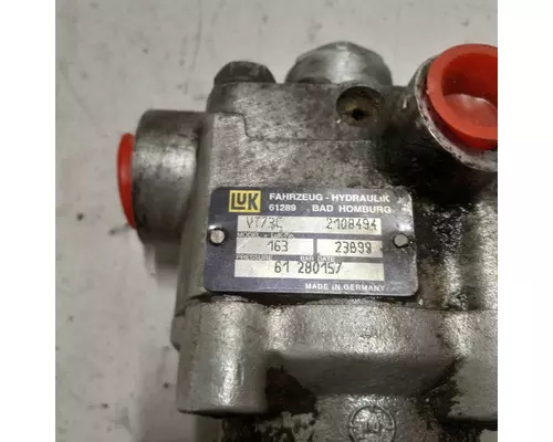 Caterpillar 3126B Power Steering Pump