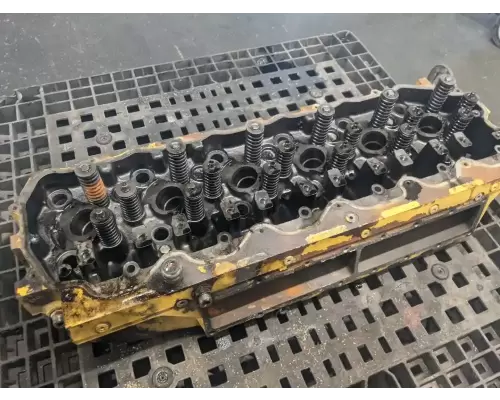 Caterpillar 3126 Cylinder Head