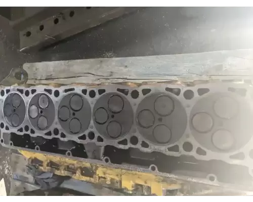 Caterpillar 3126 Cylinder Head