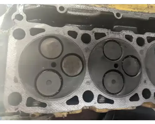 Caterpillar 3126 Cylinder Head