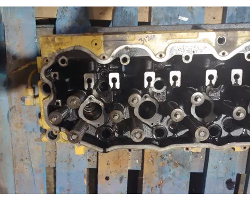 Caterpillar 3126 Cylinder Head