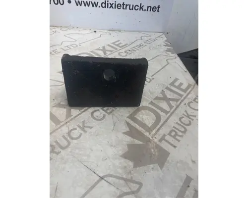 Caterpillar 3126 Engine Mounts