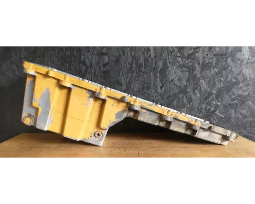 Caterpillar 3176B Oil Pan