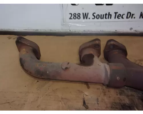 Caterpillar 3176 Exhaust Manifold