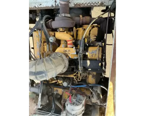 Caterpillar 3208 TURBO Engine Assembly