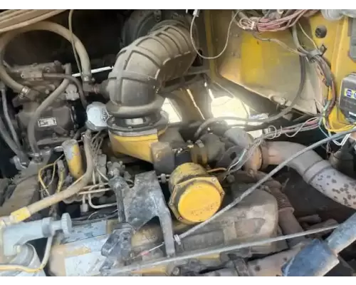 Caterpillar 3208 TURBO Engine Assembly