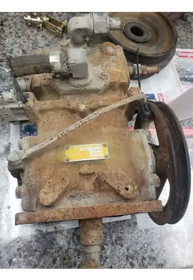 Caterpillar 3208 Air Compressor