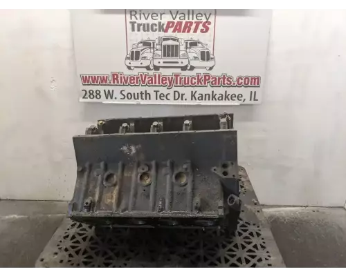 Caterpillar 3208 Cylinder Block