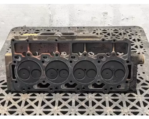 Caterpillar 3208 Cylinder Head