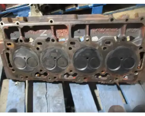 Caterpillar 3208 Cylinder Head