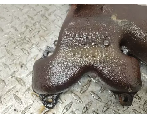 Caterpillar 3208 Exhaust Manifold