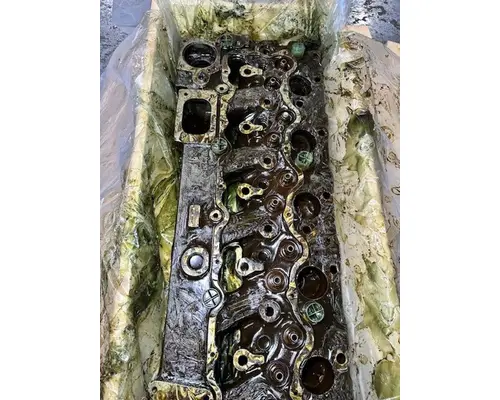 Caterpillar 3306B Cylinder Head