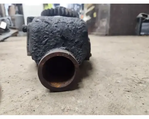 Caterpillar 3306 Water Pump