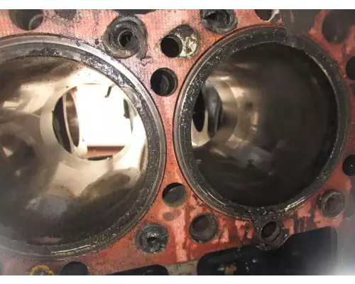 Caterpillar 3406B Cylinder Block