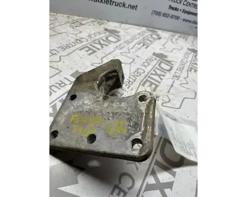 Caterpillar 3406B Engine Mounts