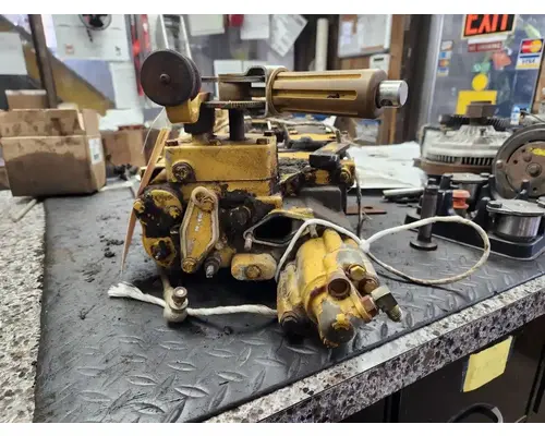 Caterpillar 3406B Fuel Pump (Tank)