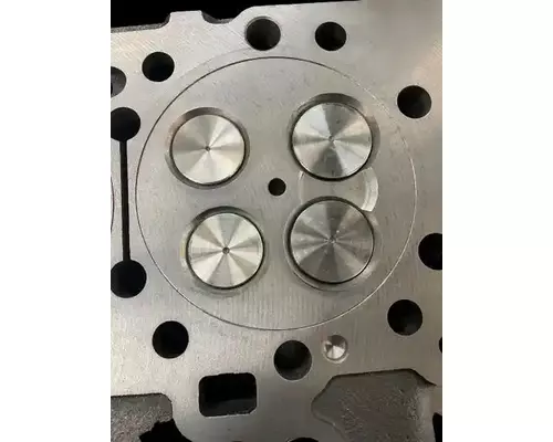Caterpillar 3406E Cylinder Head