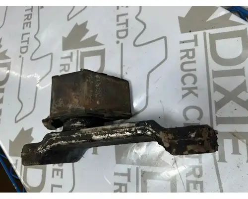 Caterpillar 3406E Engine Mounts