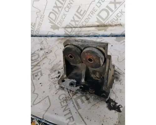 Caterpillar 3406E Engine Mounts