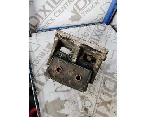 Caterpillar 3406E Engine Mounts