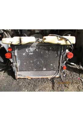 Caterpillar 3406E Radiator