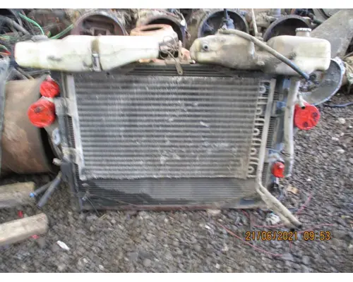 Radiator Caterpillar 3406 Dixie Truck Centre