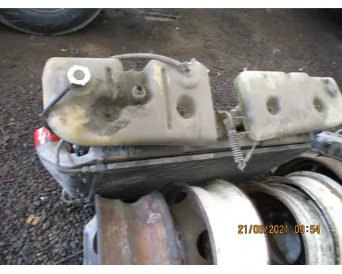 Caterpillar 3406 Radiator