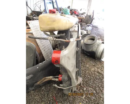 Caterpillar 3406 Radiator