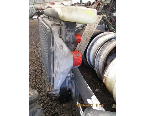 Caterpillar 3406 Radiator