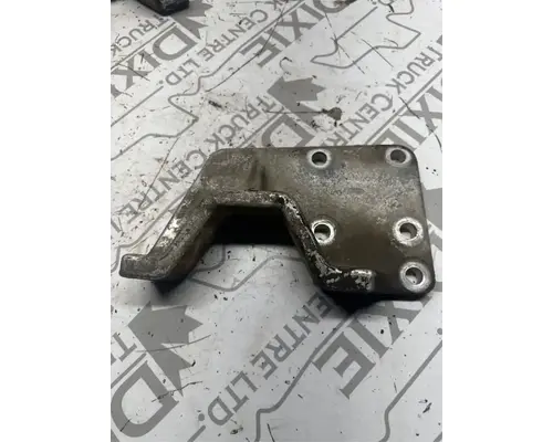 Engine Mounts Caterpillar 3406B Dixie Truck Centre