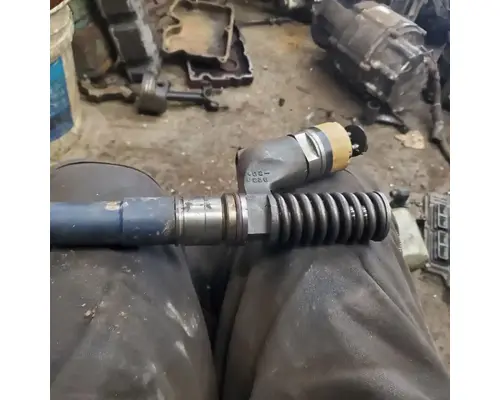 Fuel Injector Caterpillar 3406E Casey's Truck Salvage World