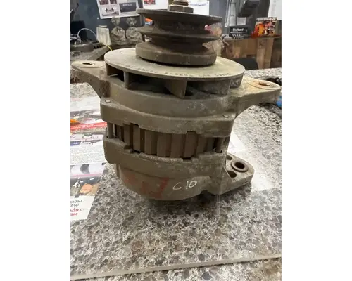 Caterpillar C10 Alternator