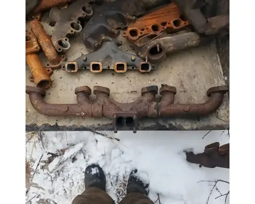 Caterpillar C10 Exhaust Manifold